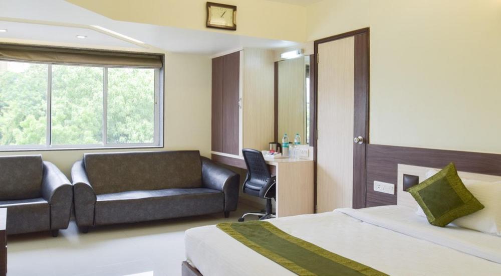 Hotel Palliate Ahmedabad Extérieur photo
