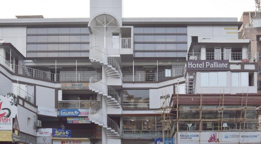 Hotel Palliate Ahmedabad Extérieur photo